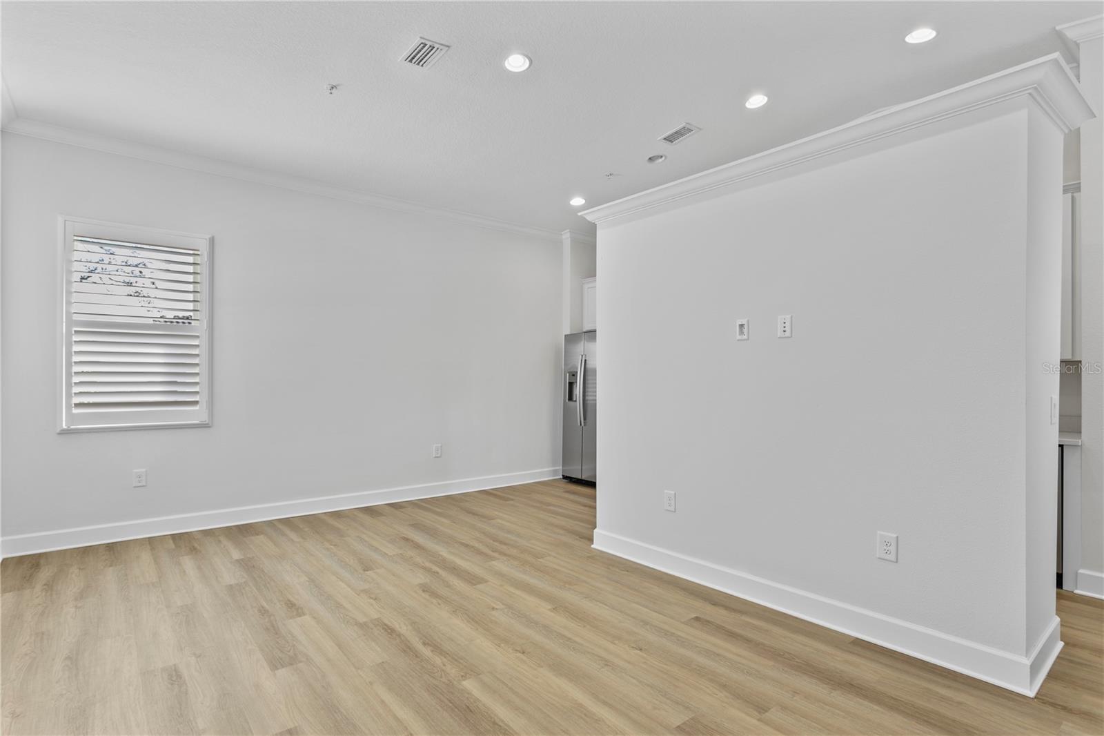 Image 26 of 35 For 1903 Bristol Avenue 2