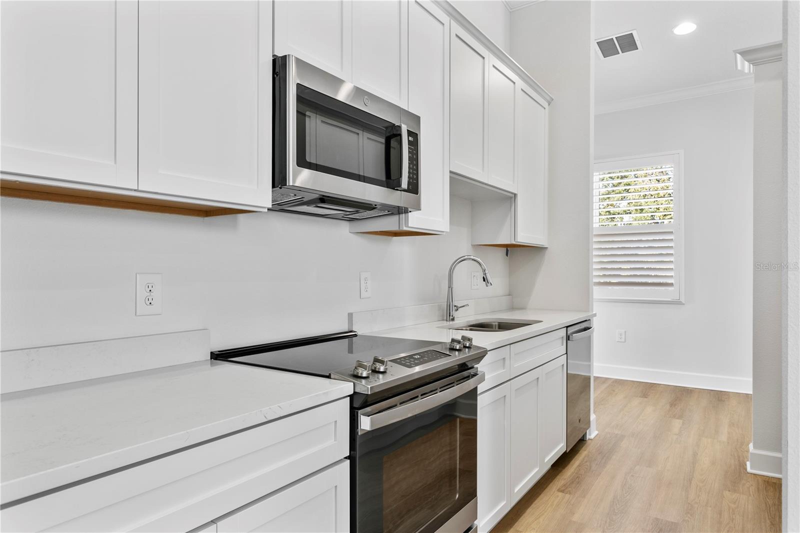 Image 29 of 35 For 1903 Bristol Avenue 2