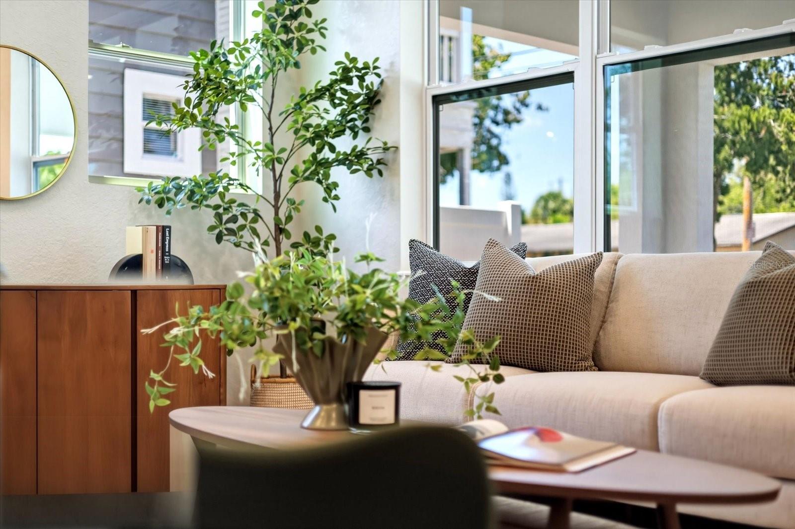 Image 11 of 42 For 1044 12th Avenue S