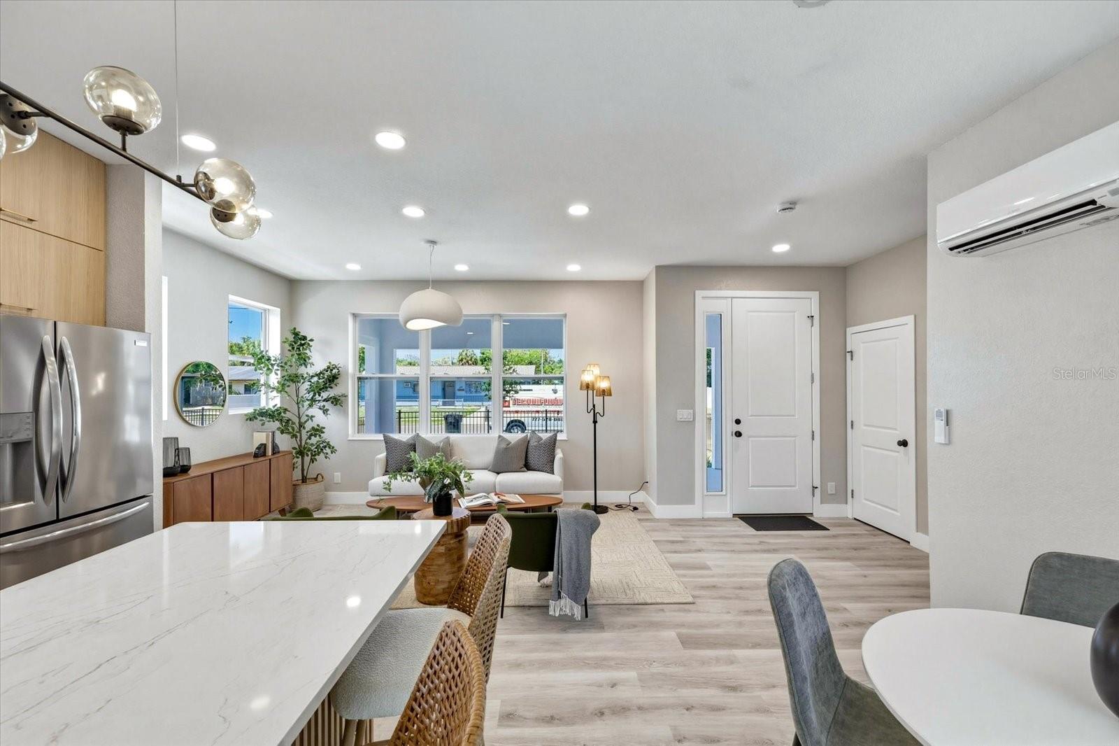 Image 18 of 42 For 1044 12th Avenue S