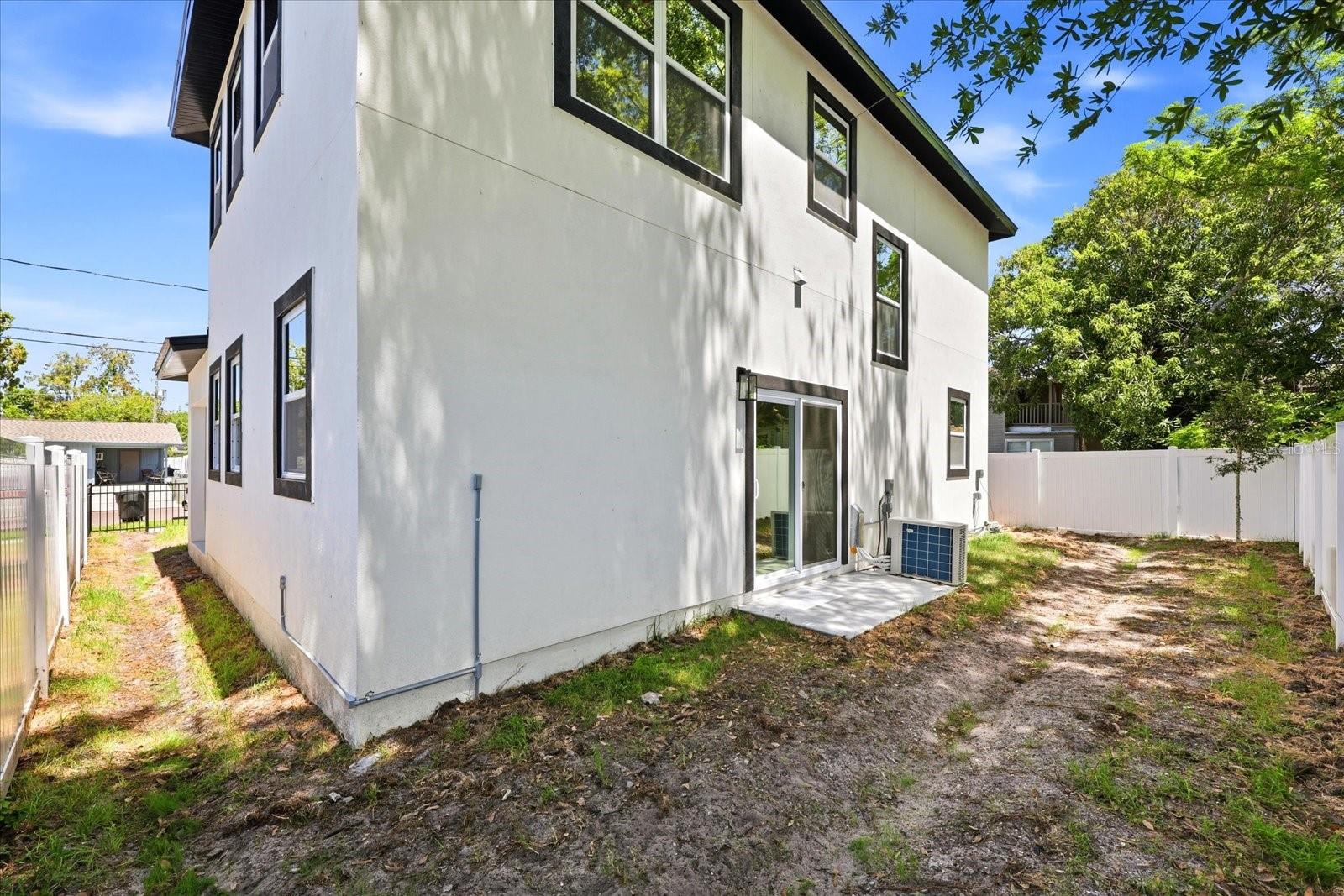 Image 38 of 42 For 1044 12th Avenue S