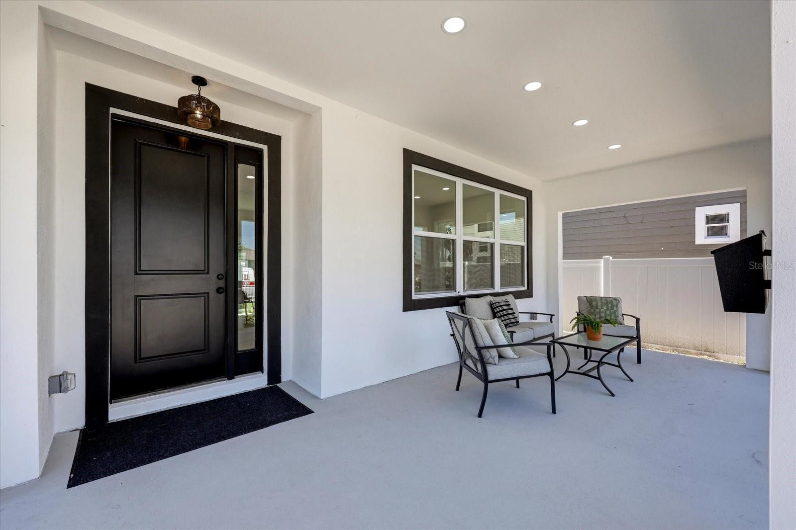 Image 5 of 42 For 1044 12th Avenue S