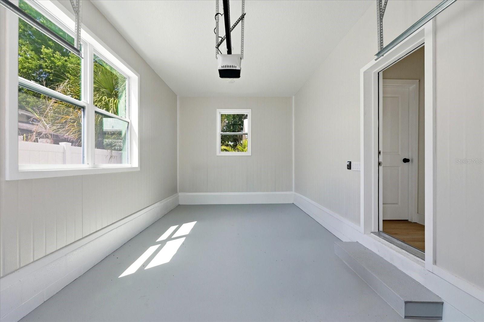 Image 20 of 44 For 1235 11th Avenue S