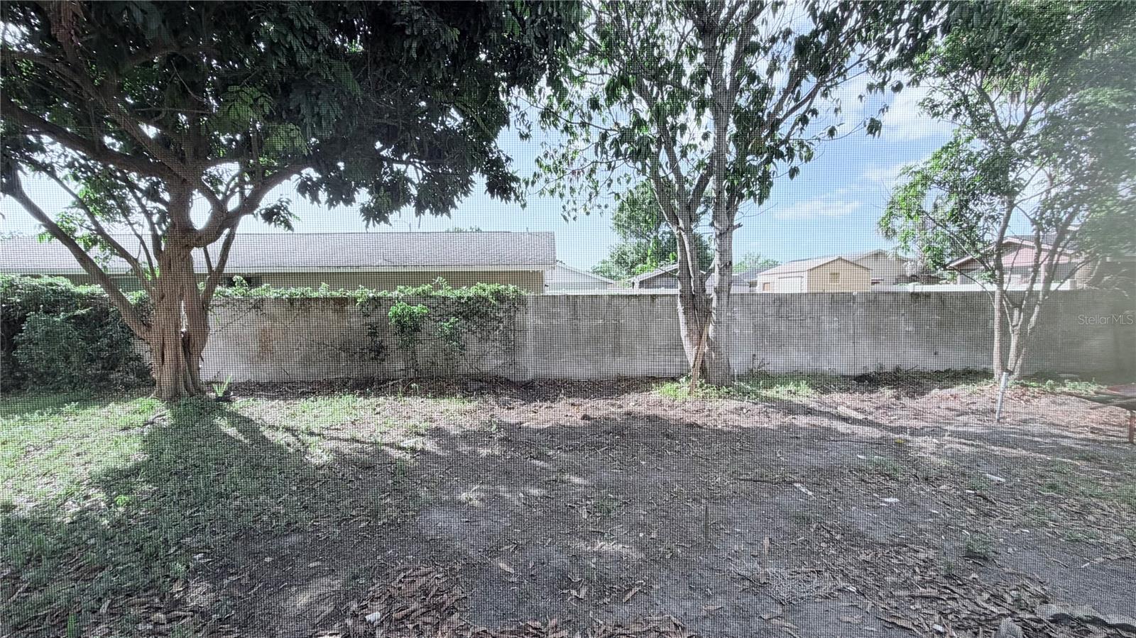 Image 14 of 30 For 10216 Oasis Palm Drive