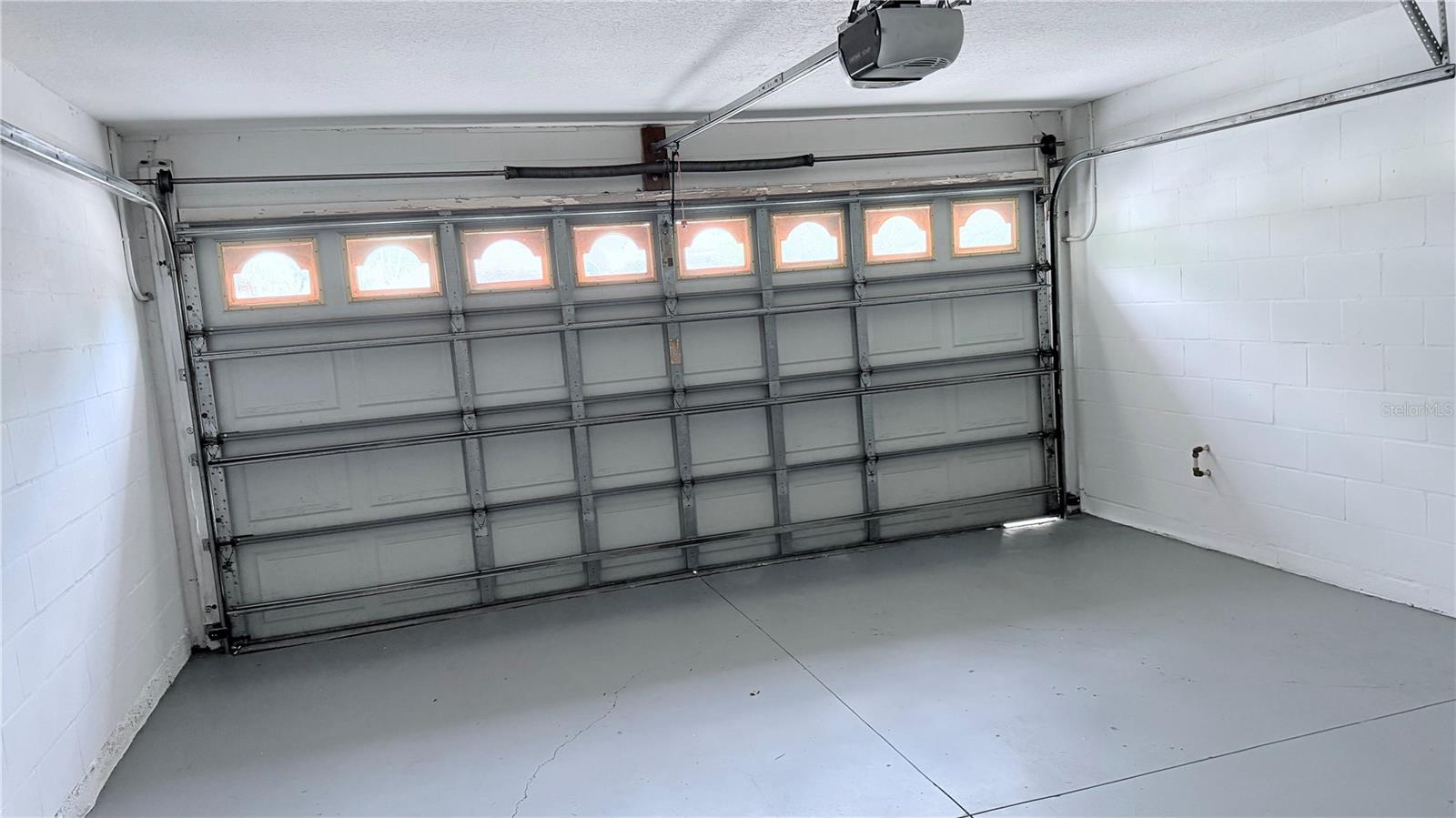 Image 29 of 30 For 10216 Oasis Palm Drive