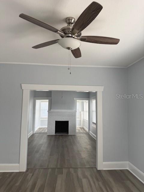 Image 14 of 26 For 208 Tampania Avenue