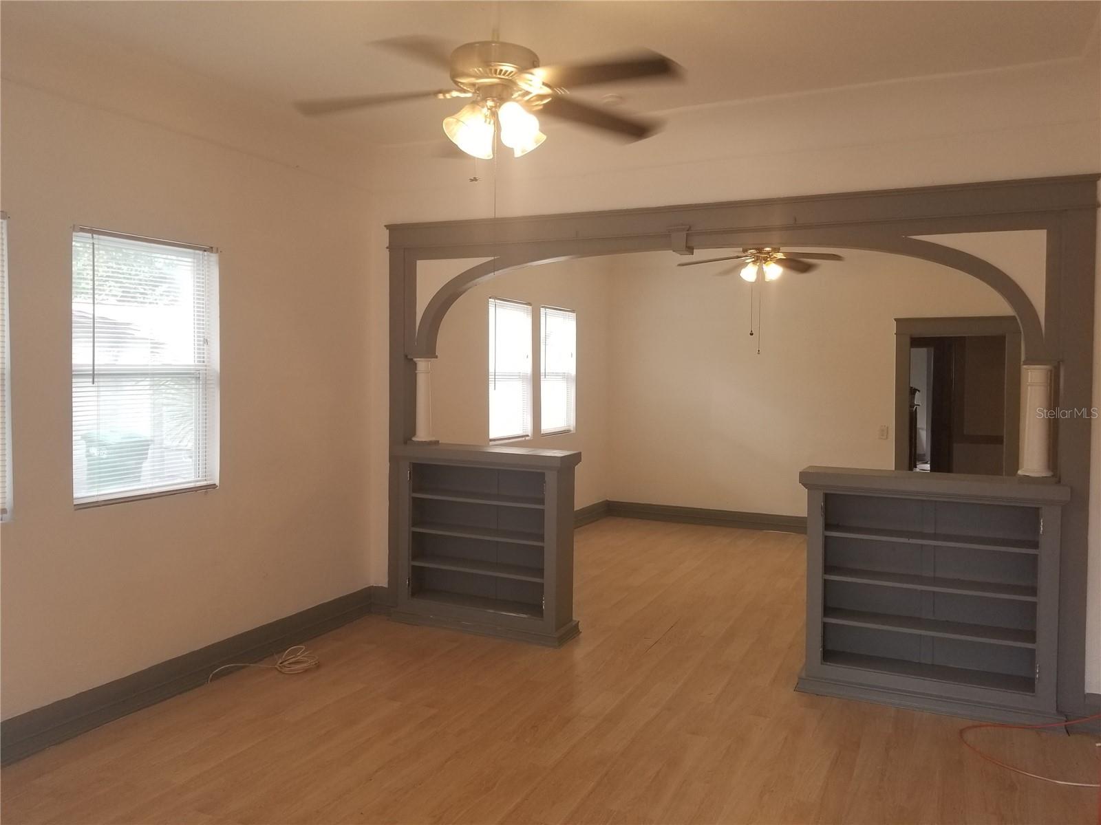 Image 2 of 12 For 2107 Chestnut Street