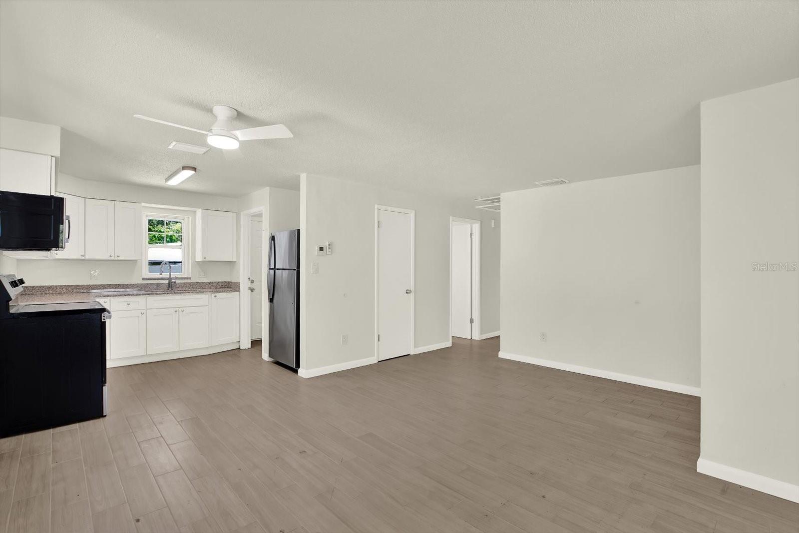 Image 27 of 36 For 1187 Bass Boulevard A