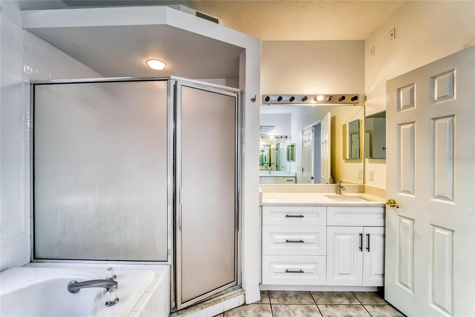 Image 22 of 66 For 10124 Cannon Drive