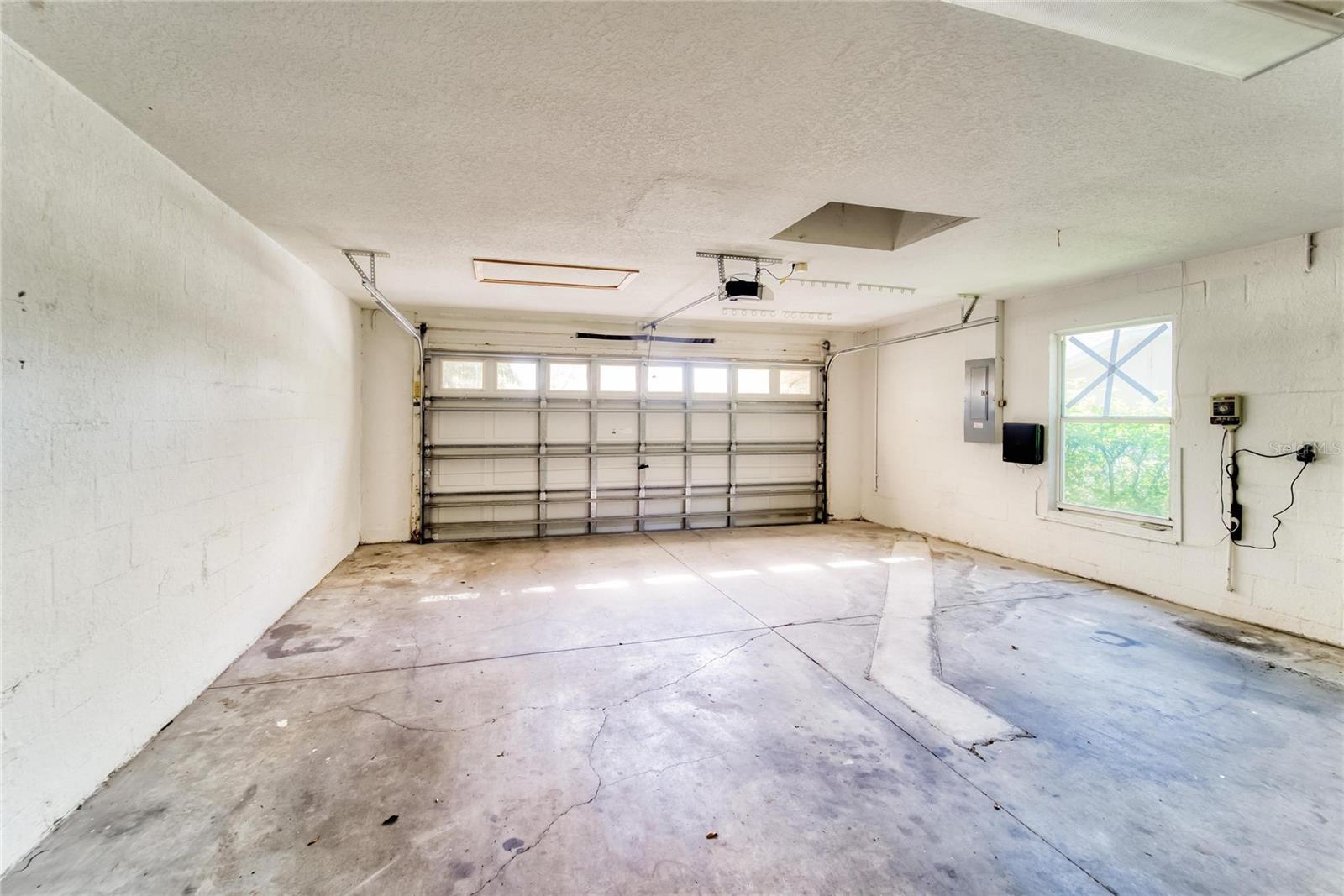 Image 62 of 66 For 10124 Cannon Drive