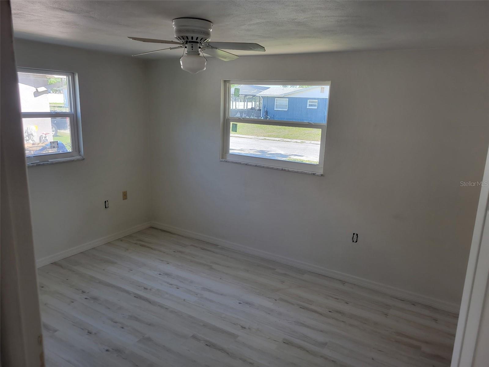 Image 6 of 7 For 3433 Atlantis Drive