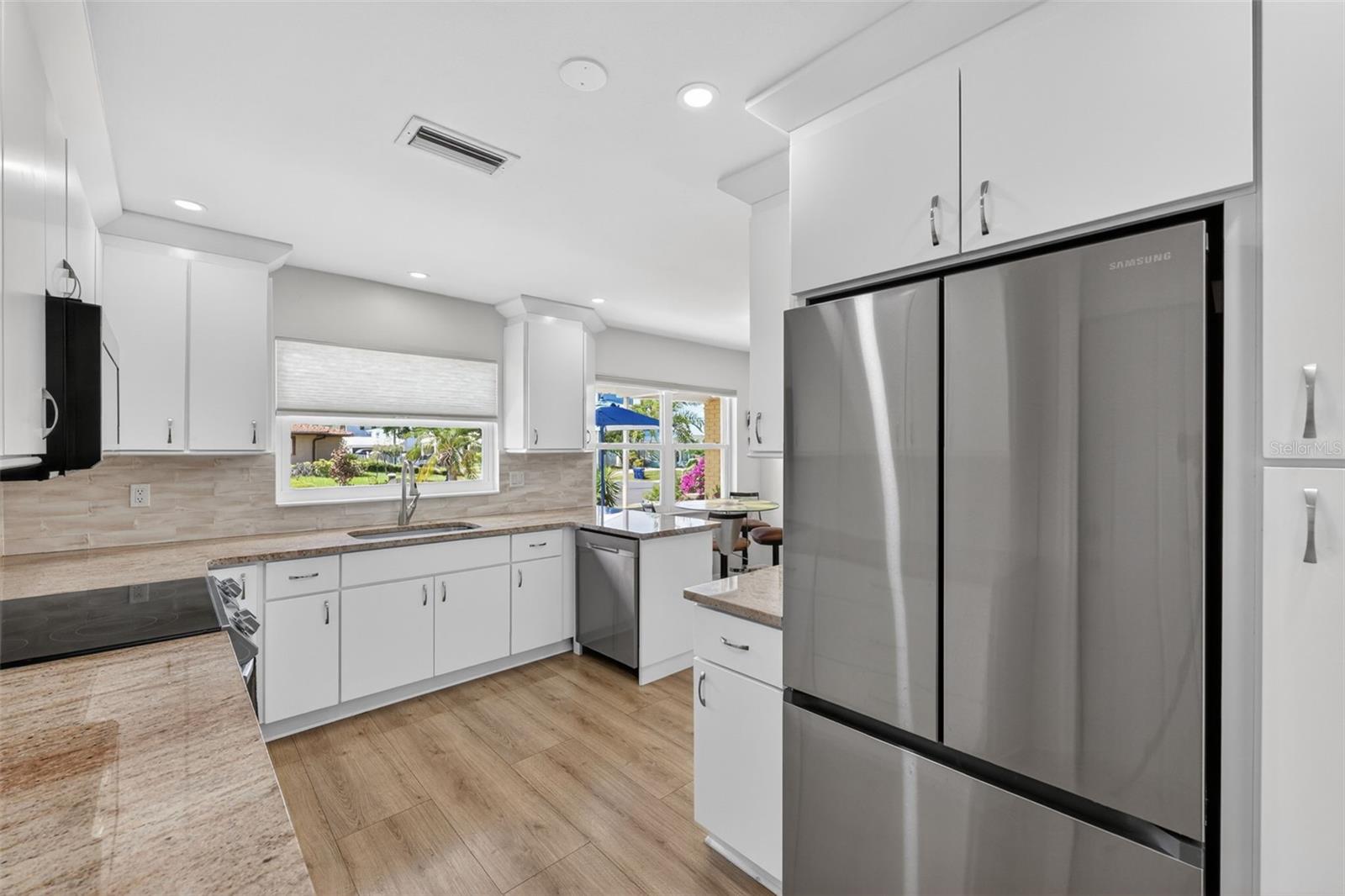 Image 15 of 66 For 209 Westwinds Drive