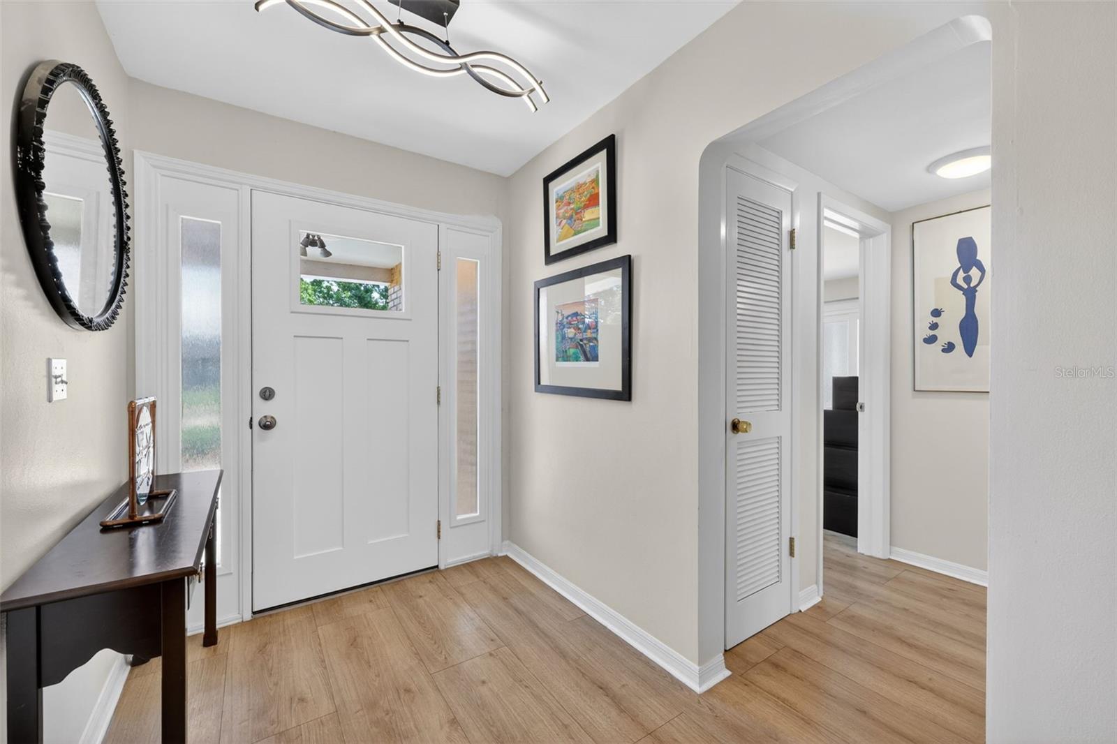 Image 21 of 66 For 209 Westwinds Drive