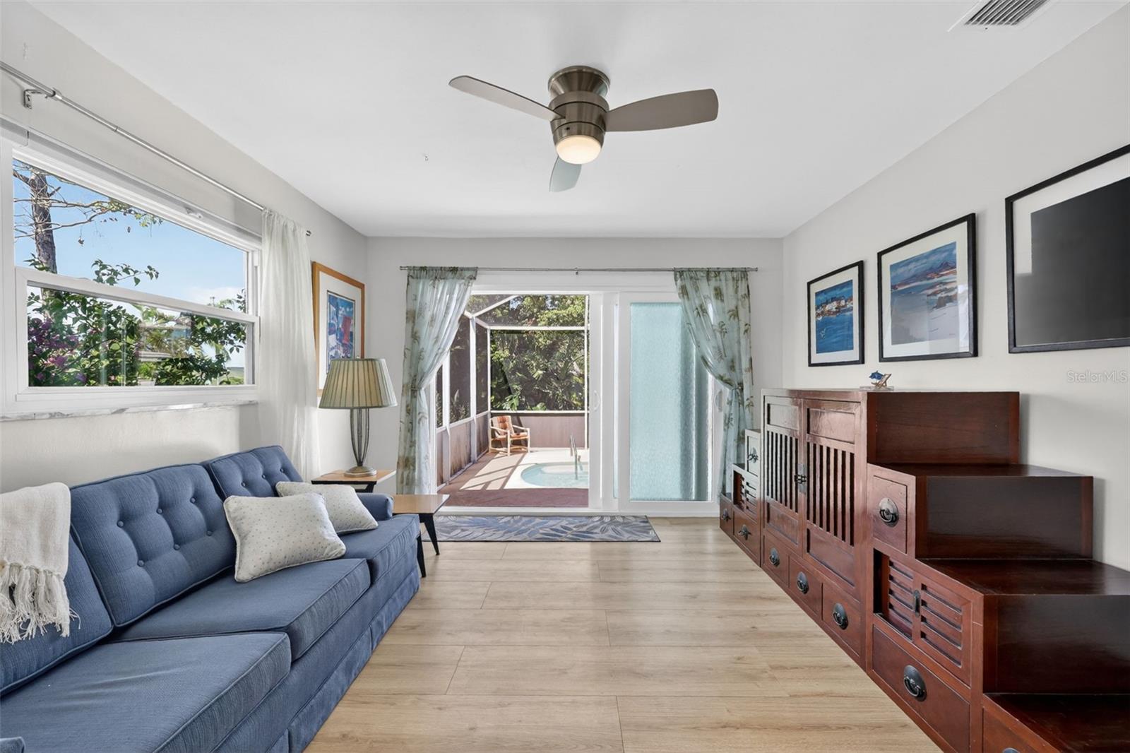 Image 24 of 66 For 209 Westwinds Drive