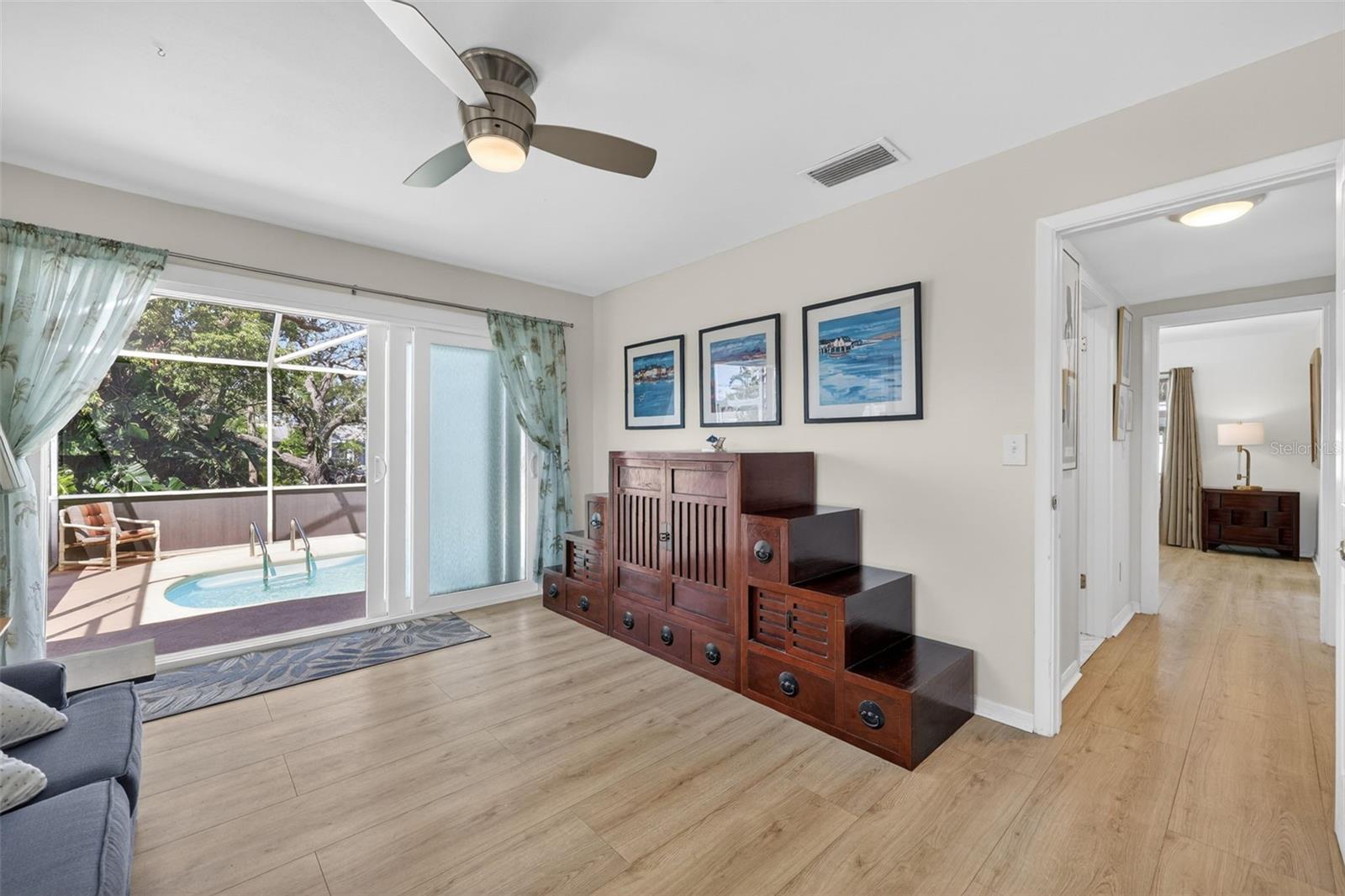 Image 26 of 66 For 209 Westwinds Drive