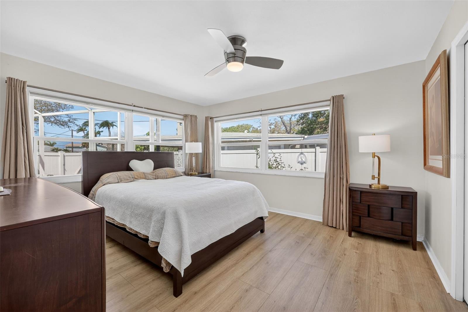 Image 27 of 66 For 209 Westwinds Drive