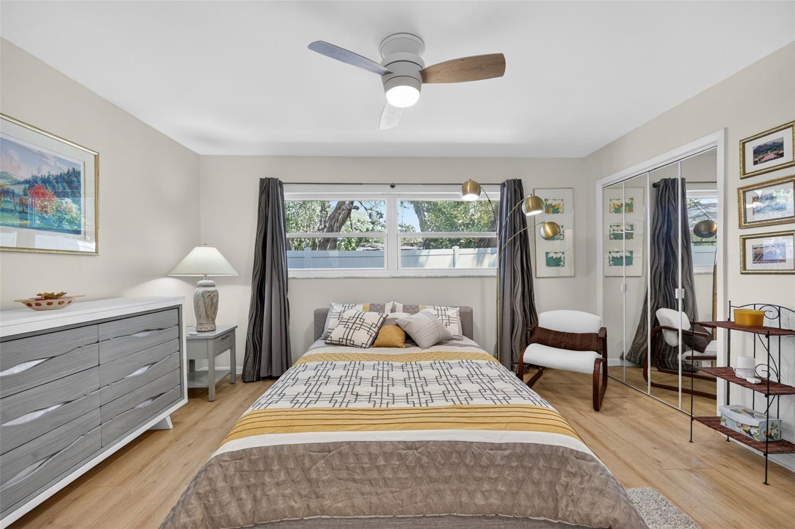 Image 42 of 66 For 209 Westwinds Drive