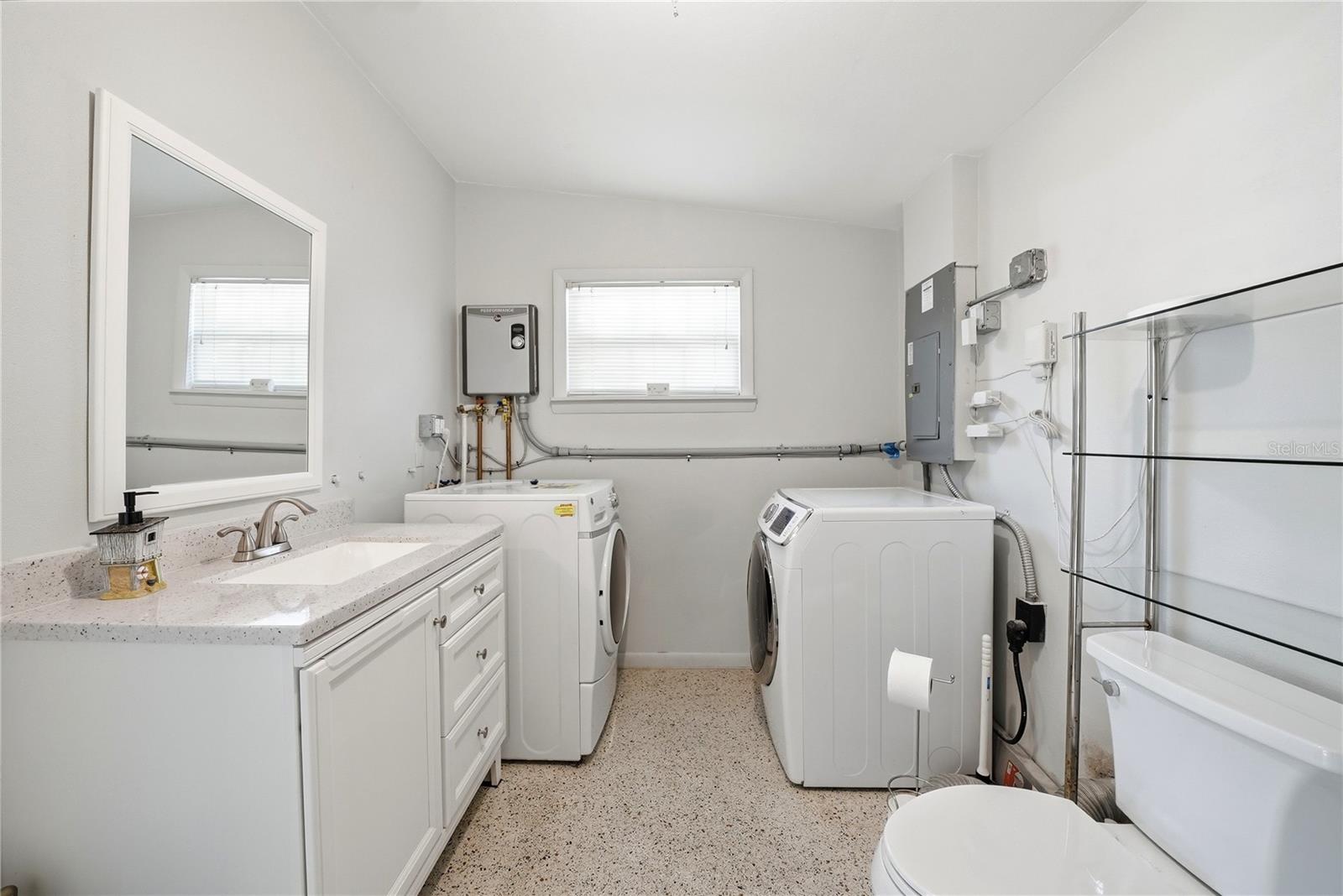 Image 20 of 37 For 10437 52nd Avenue N