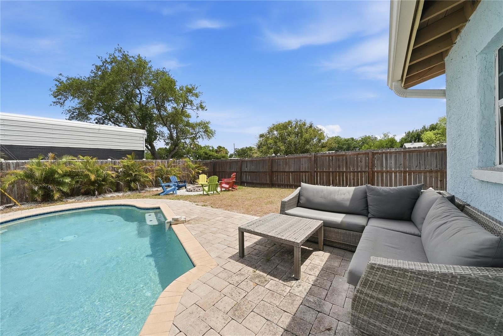 Image 23 of 37 For 10437 52nd Avenue N