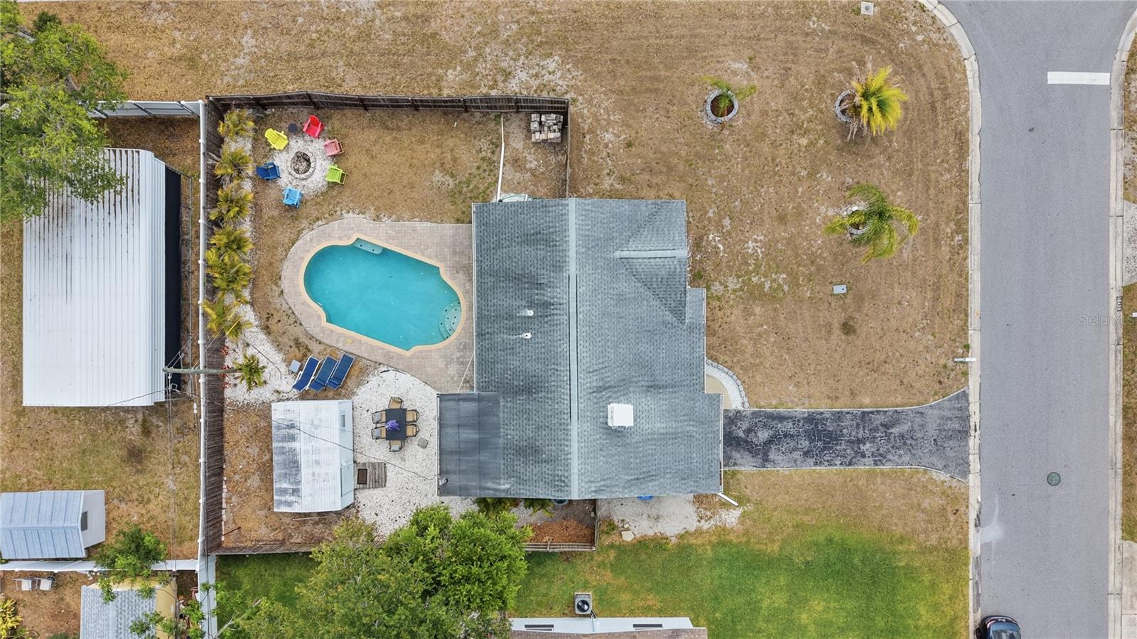 Image 6 of 37 For 10437 52nd Avenue N