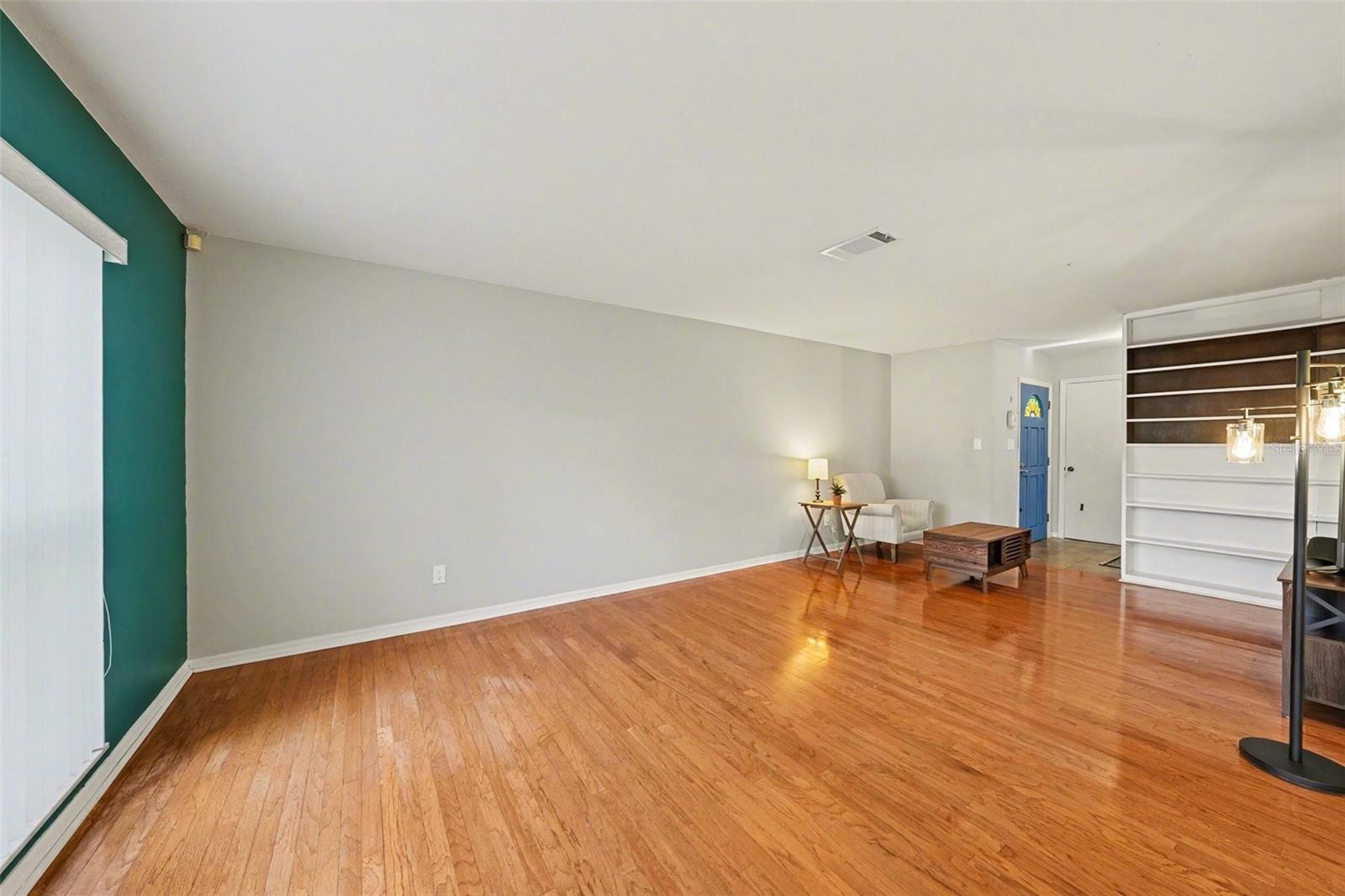 Image 9 of 28 For 13503 Greenleaf Drive