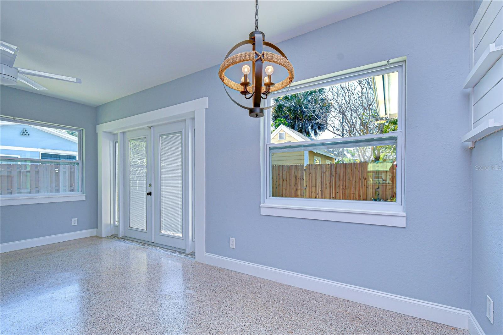 Image 12 of 40 For 5614 30th Avenue S