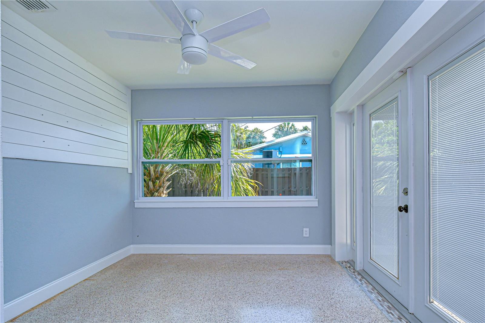 Image 15 of 40 For 5614 30th Avenue S