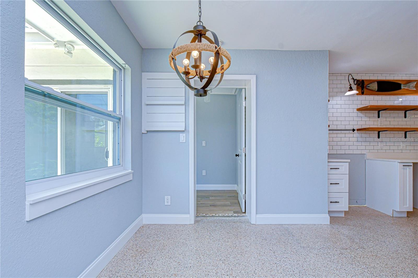 Image 19 of 40 For 5614 30th Avenue S