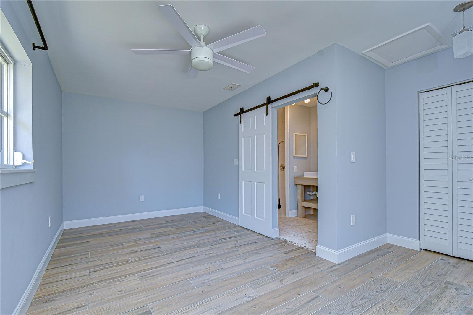 Image 22 of 40 For 5614 30th Avenue S