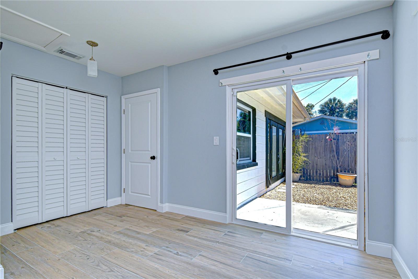 Image 23 of 40 For 5614 30th Avenue S