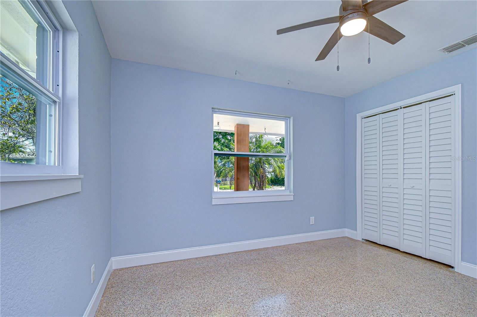 Image 29 of 40 For 5614 30th Avenue S