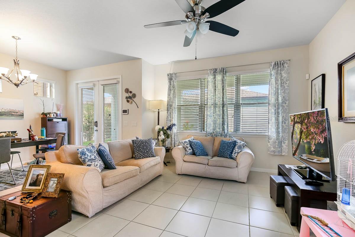 Image 5 of 16 For 5801 Colony Glen Road