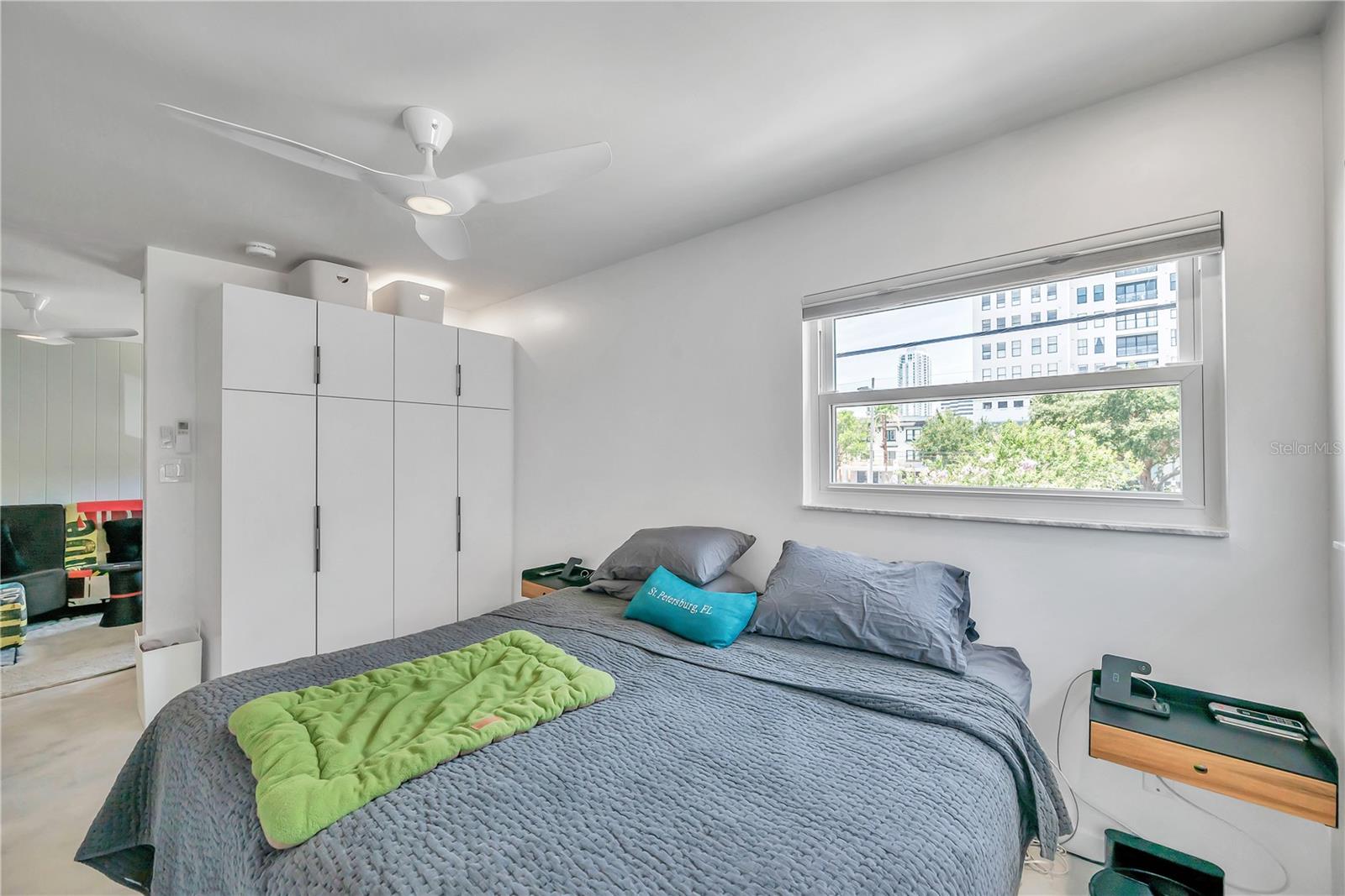 Image 24 of 41 For 224 6th Avenue N 13