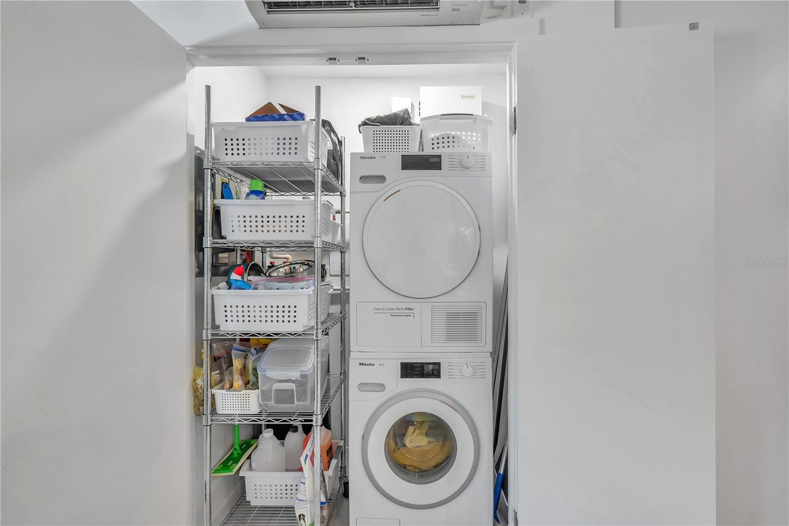 Image 27 of 41 For 224 6th Avenue N 13