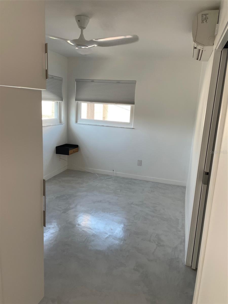 Image 37 of 41 For 224 6th Avenue N 13