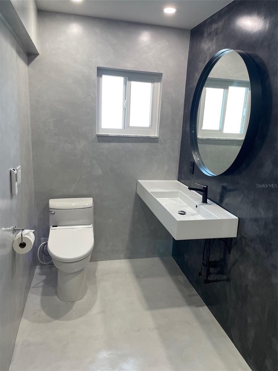 Image 41 of 41 For 224 6th Avenue N 13