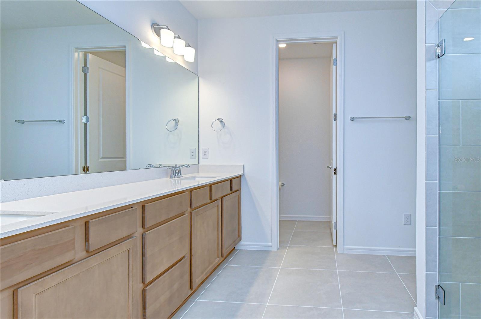 Image 24 of 42 For 12105 Orchid Ash Street