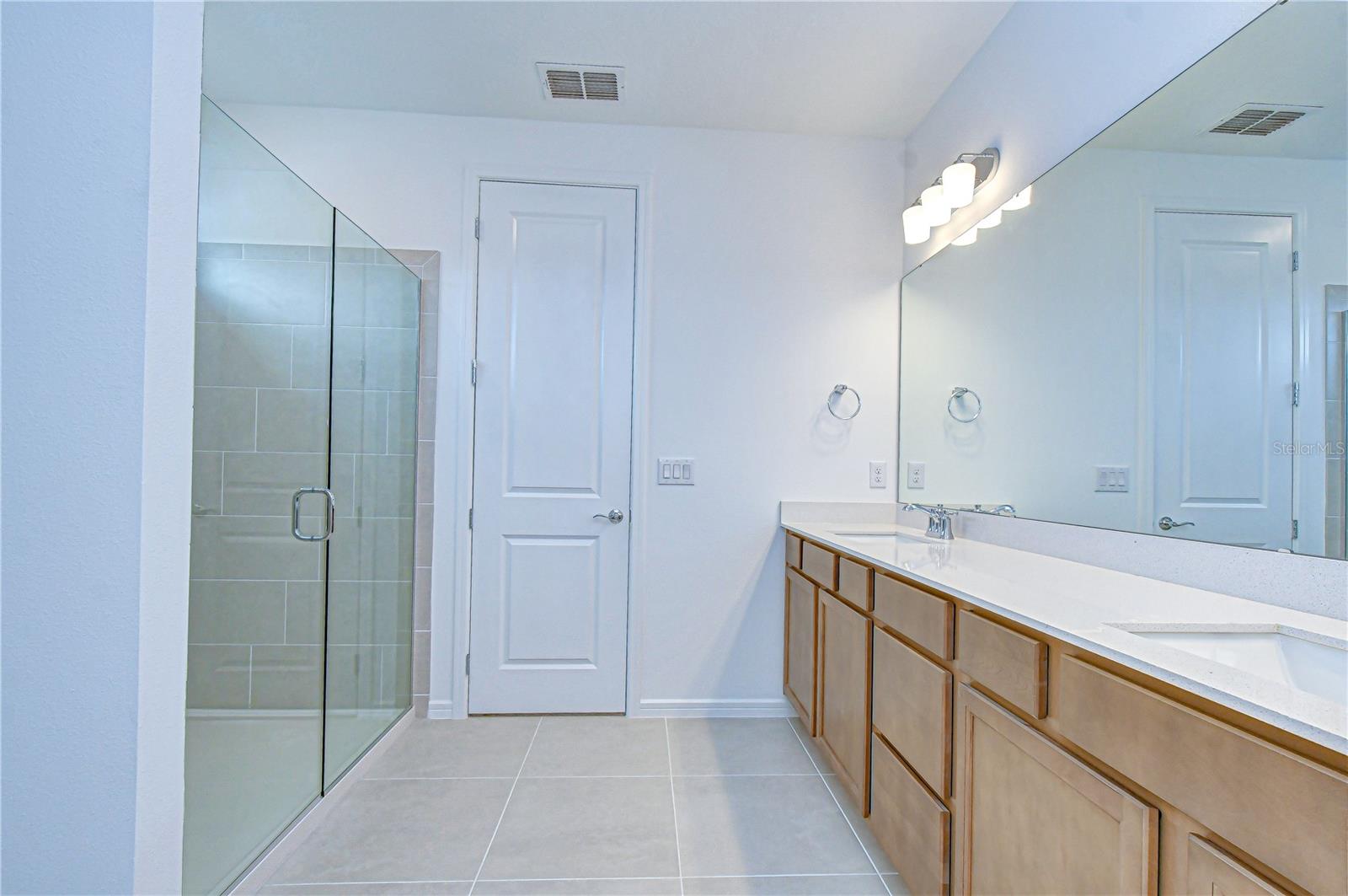 Image 25 of 42 For 12105 Orchid Ash Street