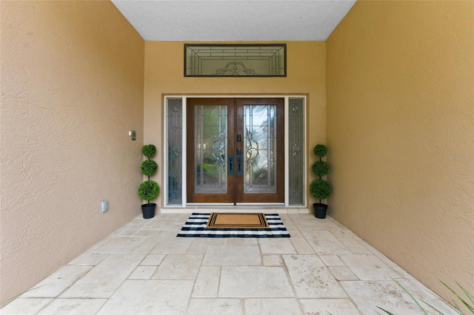 Image 4 of 75 For 8701 Tantallon Circle