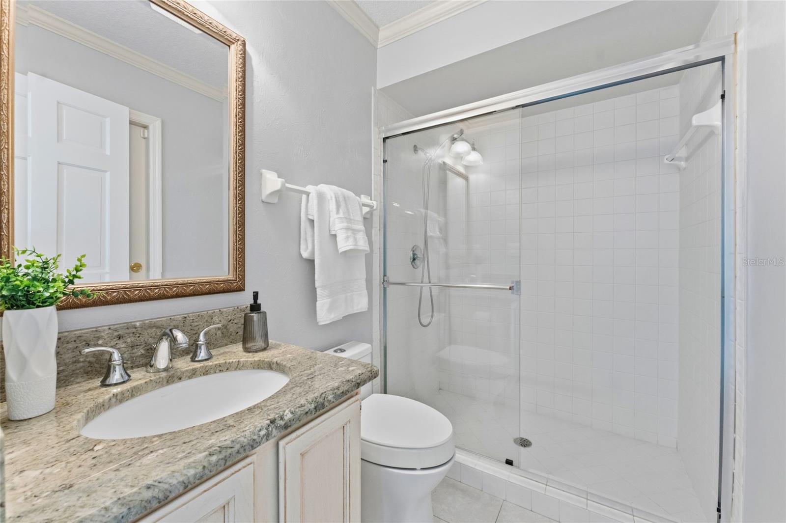 Image 56 of 75 For 8701 Tantallon Circle