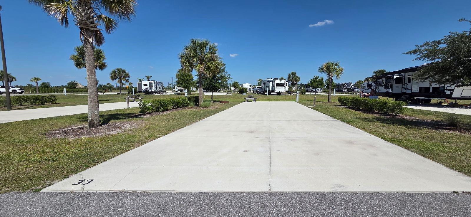 Details for 33 Tiki Turn Hyw 630 E, LAKE WALES, FL 33898