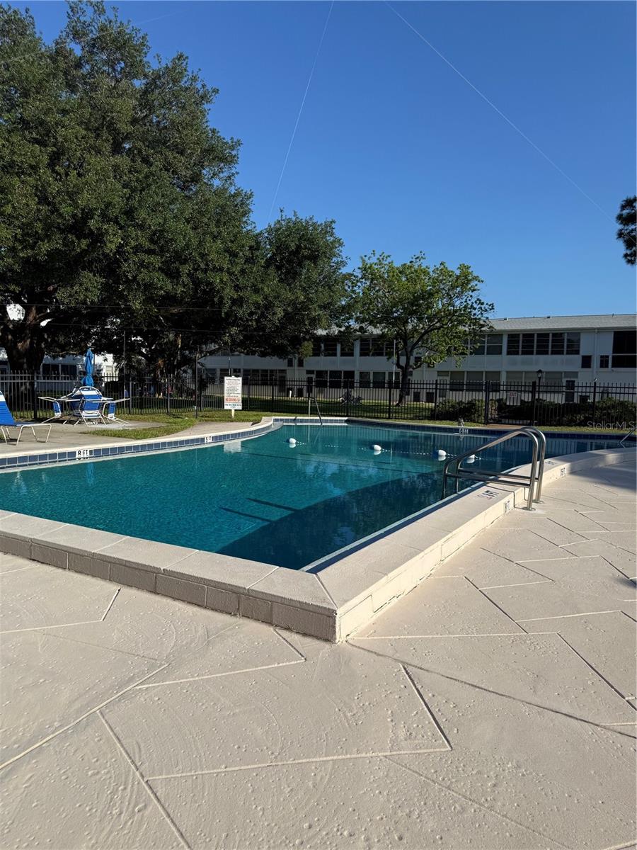 Image 13 of 14 For 1001 77th Avenue N 102