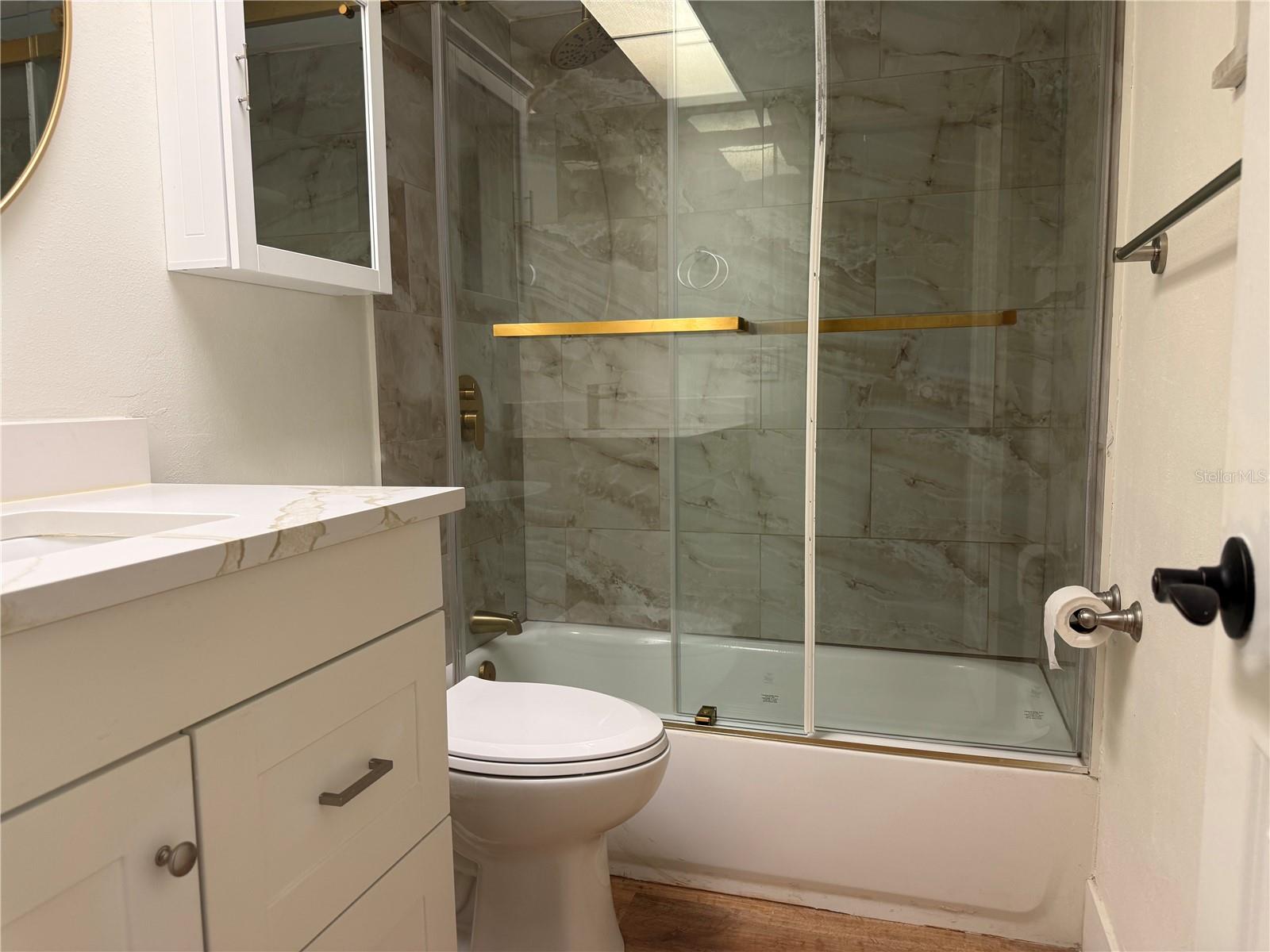 Image 4 of 14 For 1001 77th Avenue N 102