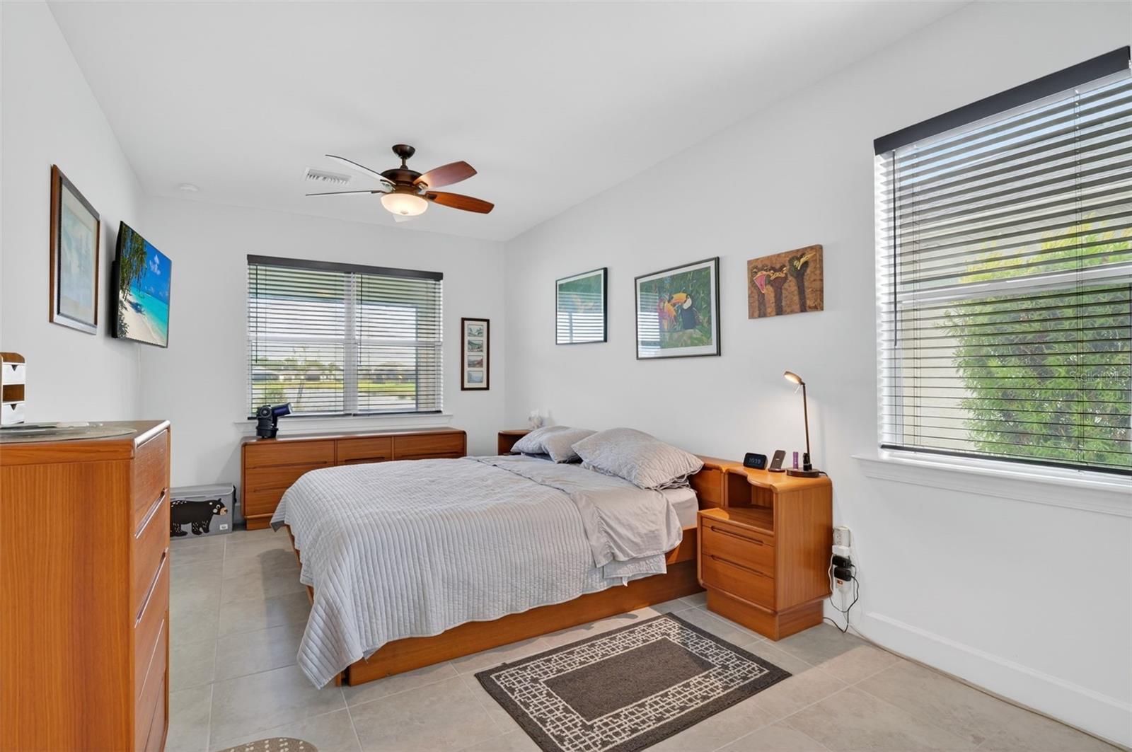 Image 11 of 37 For 42581 Atlas Drive