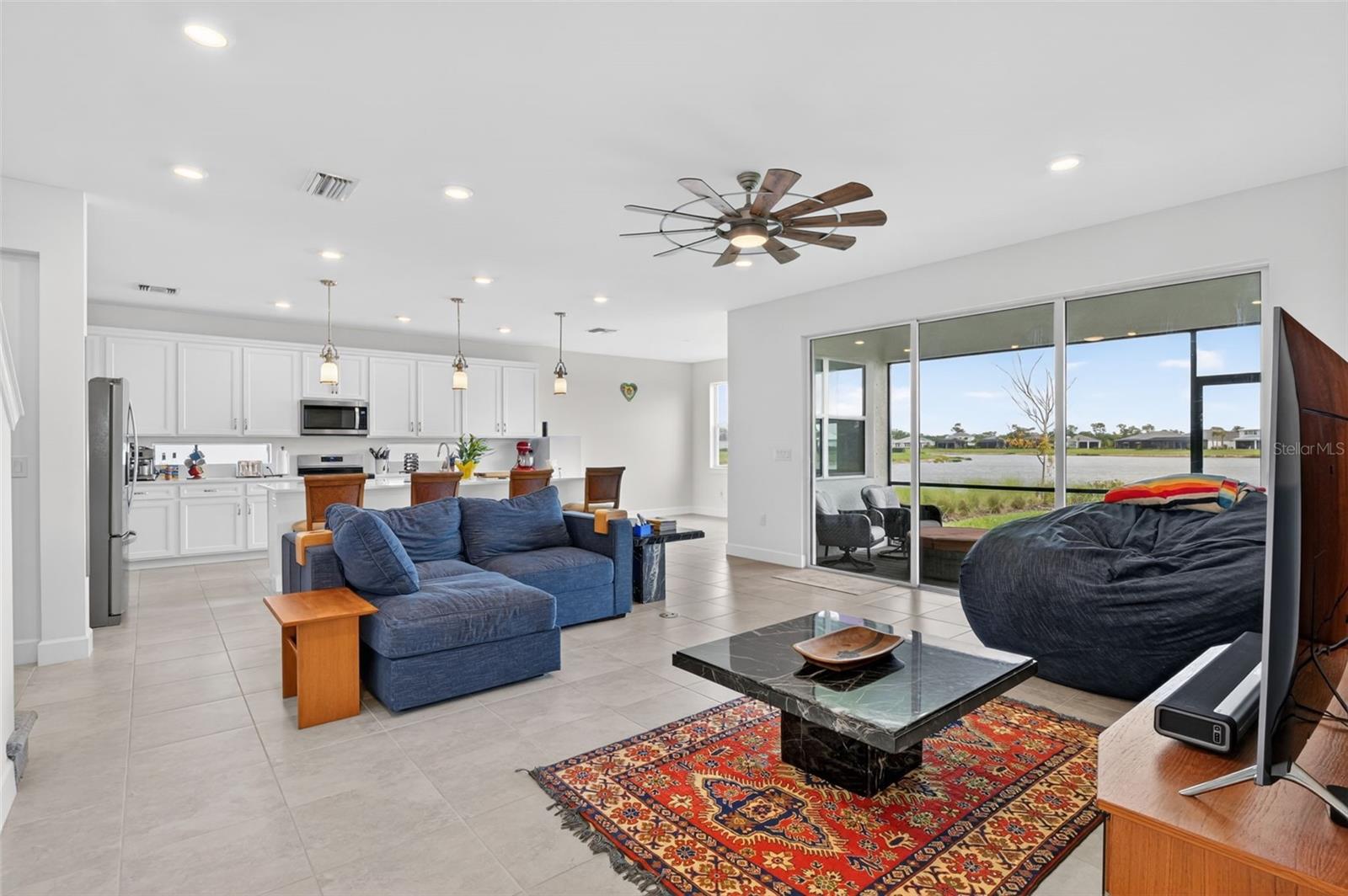 Image 12 of 37 For 42581 Atlas Drive