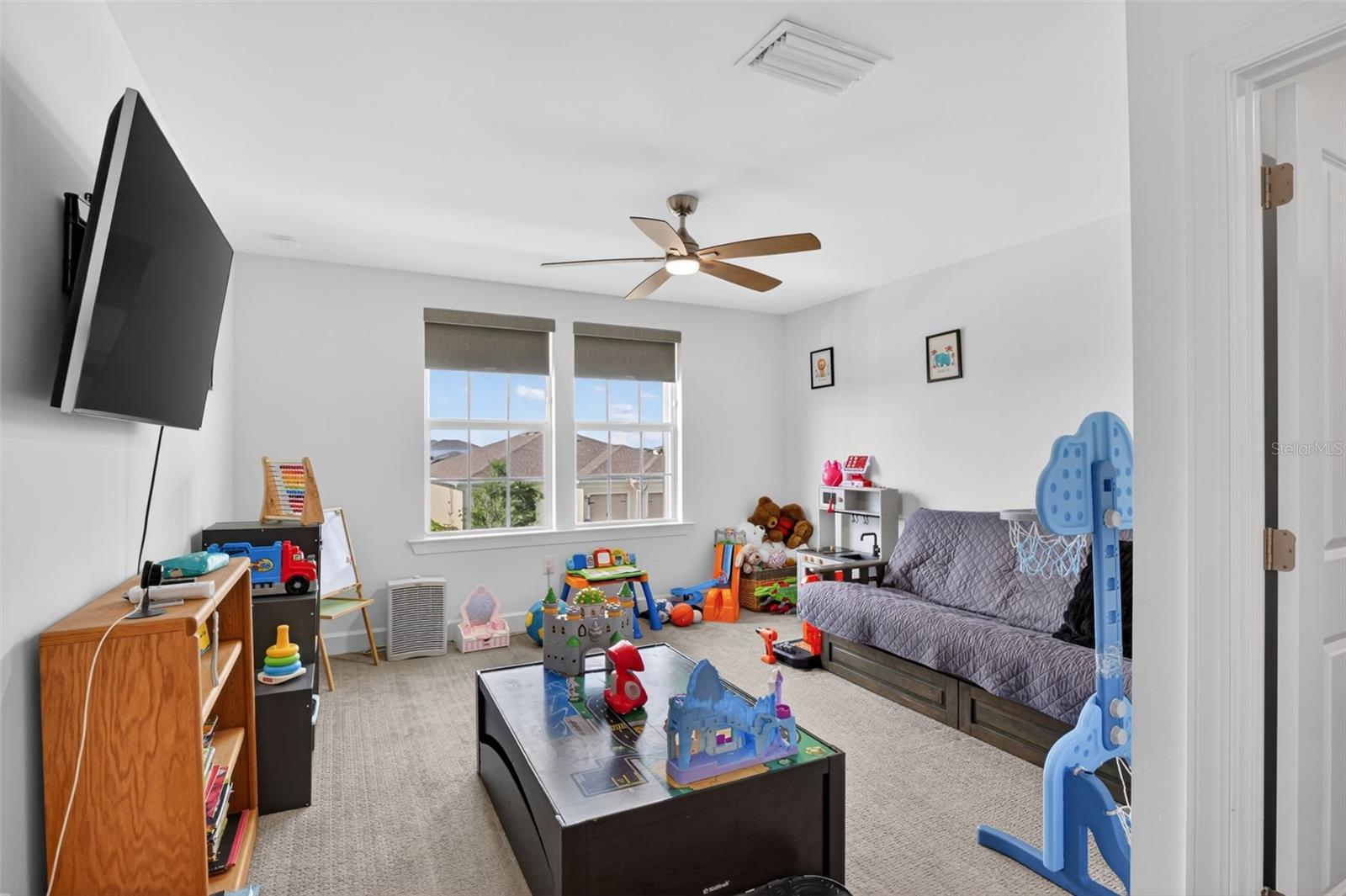 Image 20 of 37 For 42581 Atlas Drive