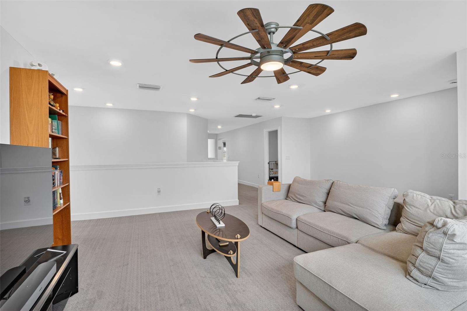 Image 23 of 37 For 42581 Atlas Drive