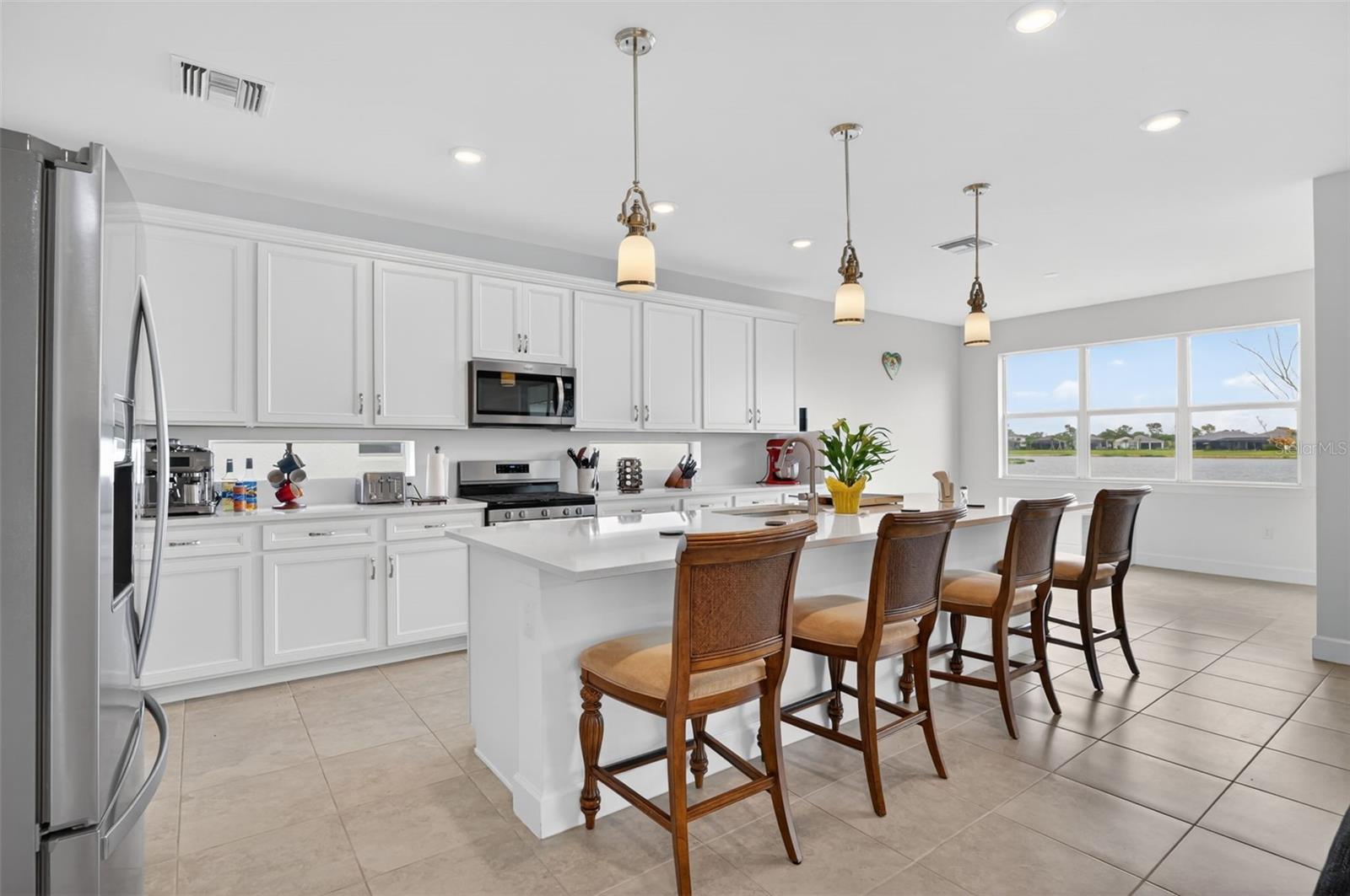 Image 8 of 37 For 42581 Atlas Drive