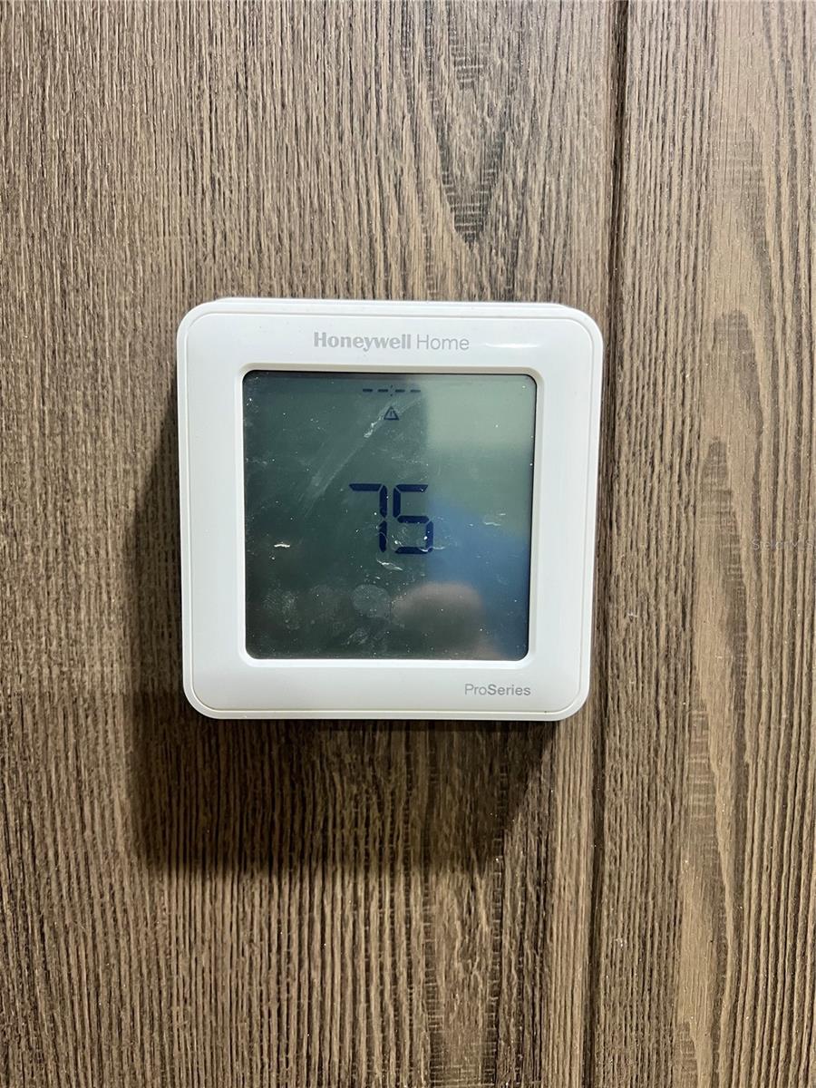 Image 12 of 14 For 1210 Cheney Highway G