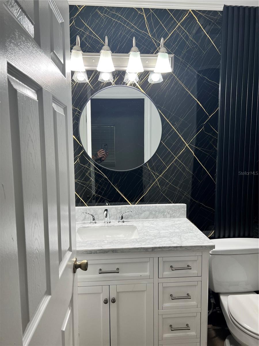 Image 5 of 14 For 1210 Cheney Highway G